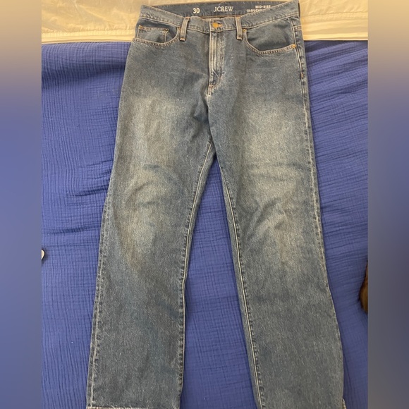 Slouchy-straight jean in Turney wash - Picture 4 of 4